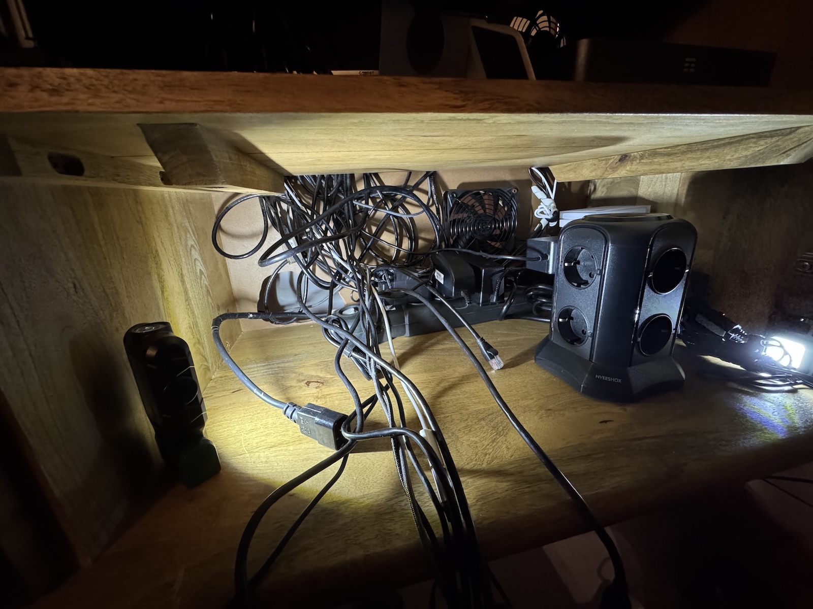 cabinet-inside